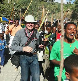 Hans Hendriksen in actie tijdens het Timkat Festival in Lalibela Ethiopie 2015